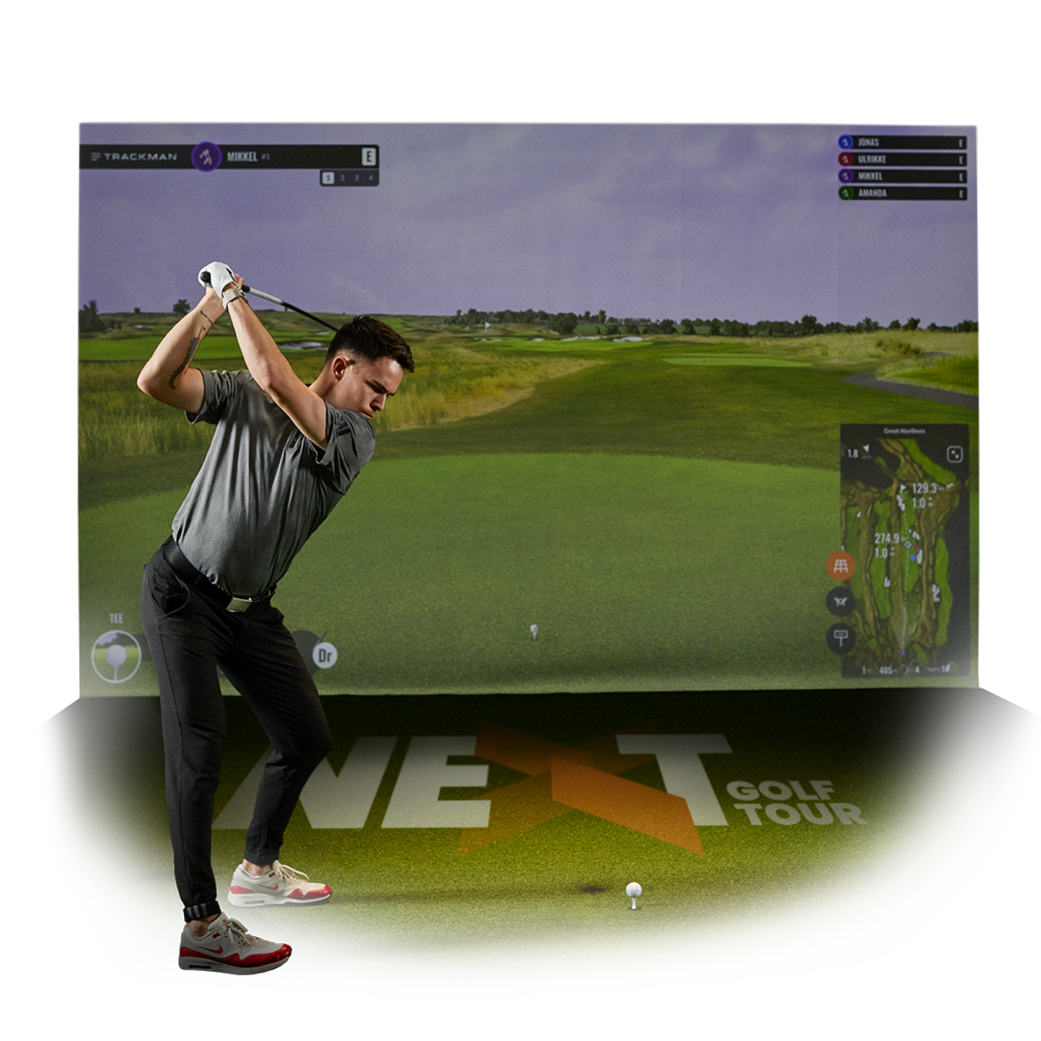 next-golf-tour-simulator-player-2